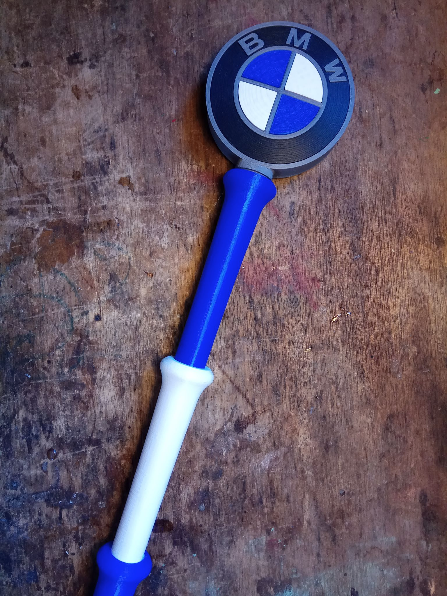 Screenshot showing a BMW branded stick